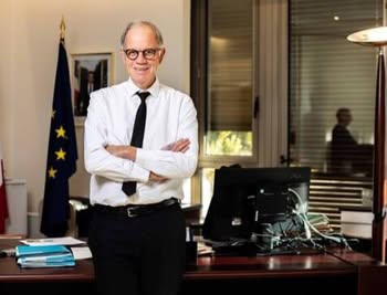 PHILIPPE MAHE.jpg (15 KB)